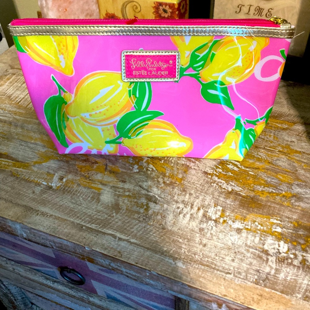 Lilly Pulitzer Makeup Bag - Picture 2 of 4